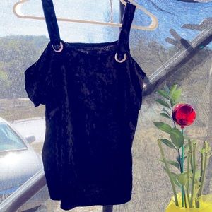 Rock & Republic off shoulder tank top